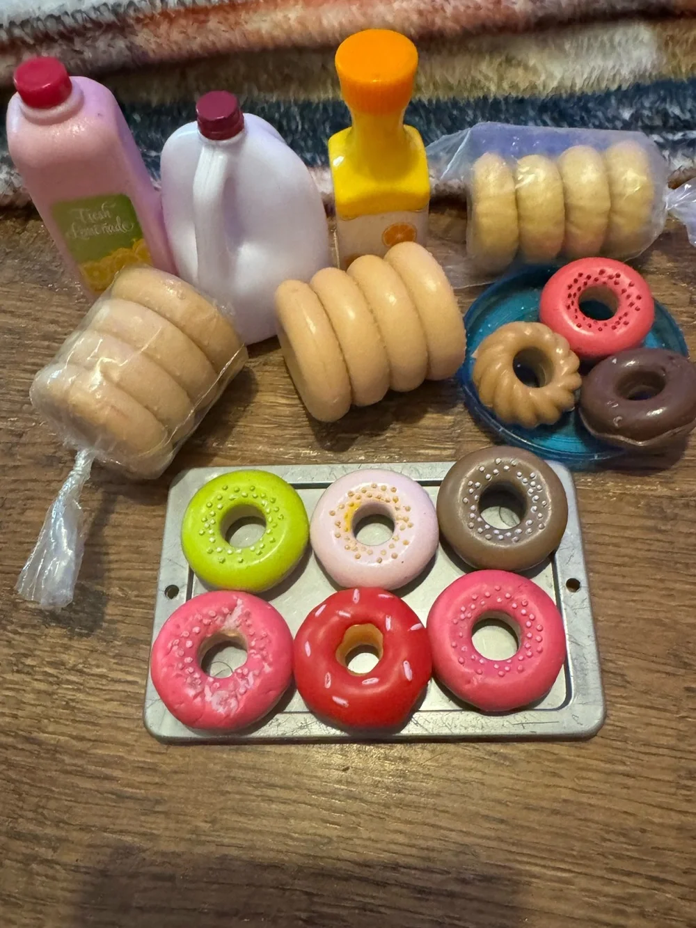 American Girl & Our Generation breakfast food & drinks donuts, juice & bagels